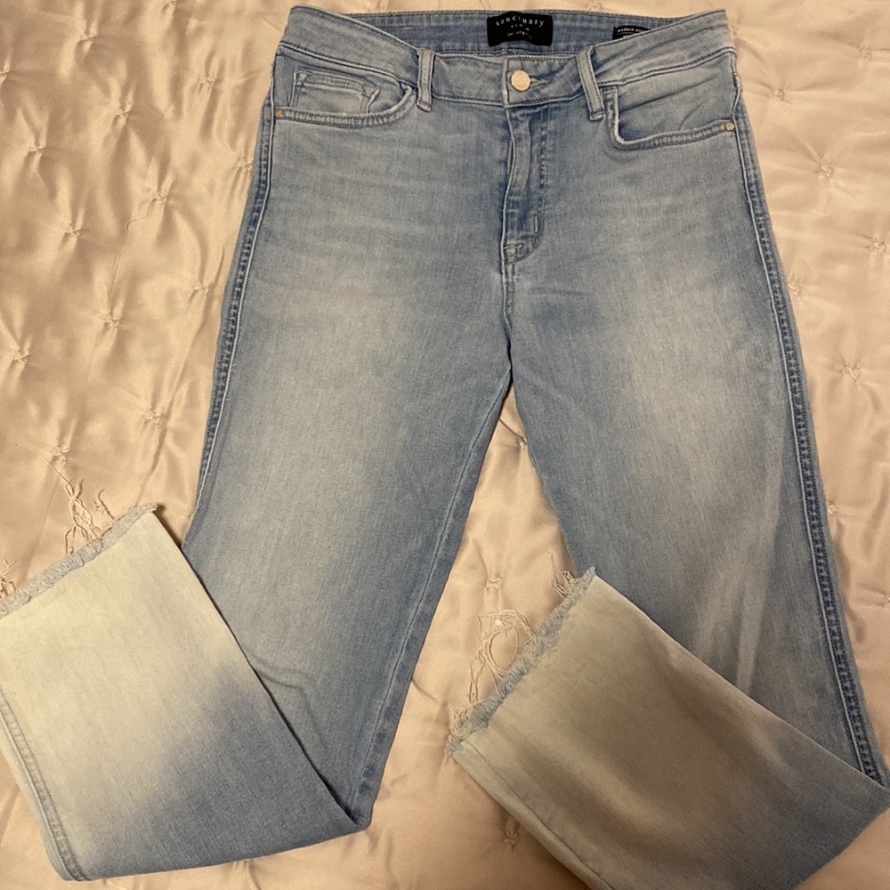 Women’s sanctuary blue jeans